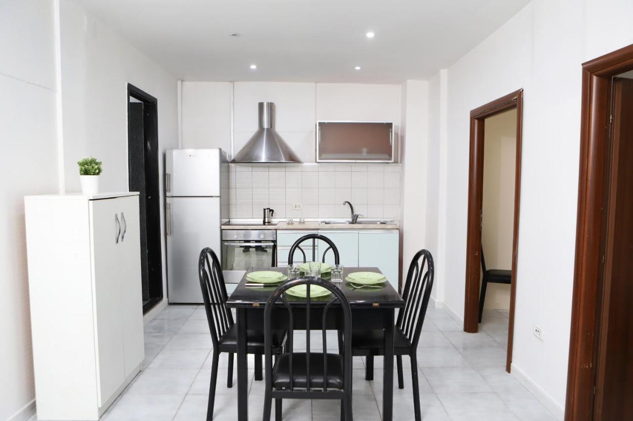Napoli Centrale Budget Apartment Exterior foto