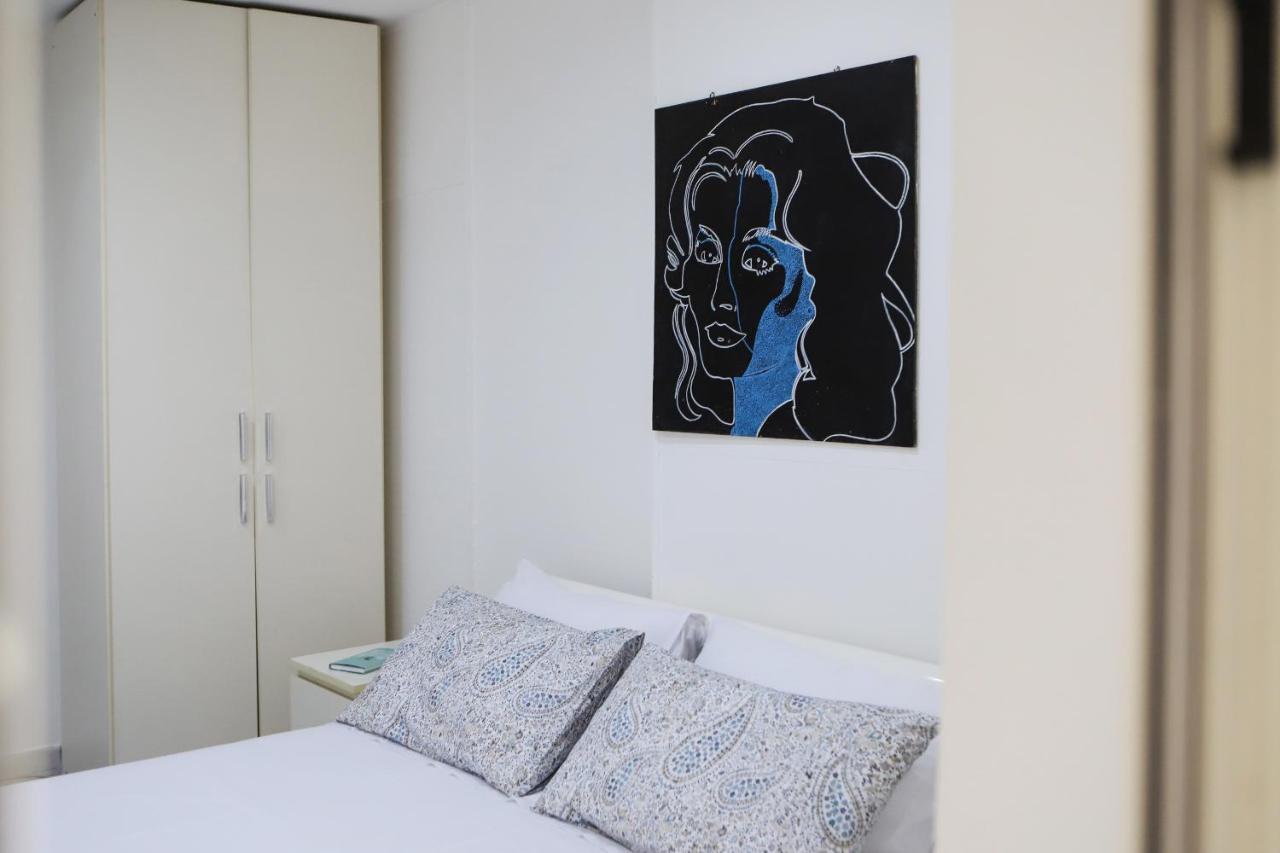 Napoli Centrale Budget Apartment Exterior foto